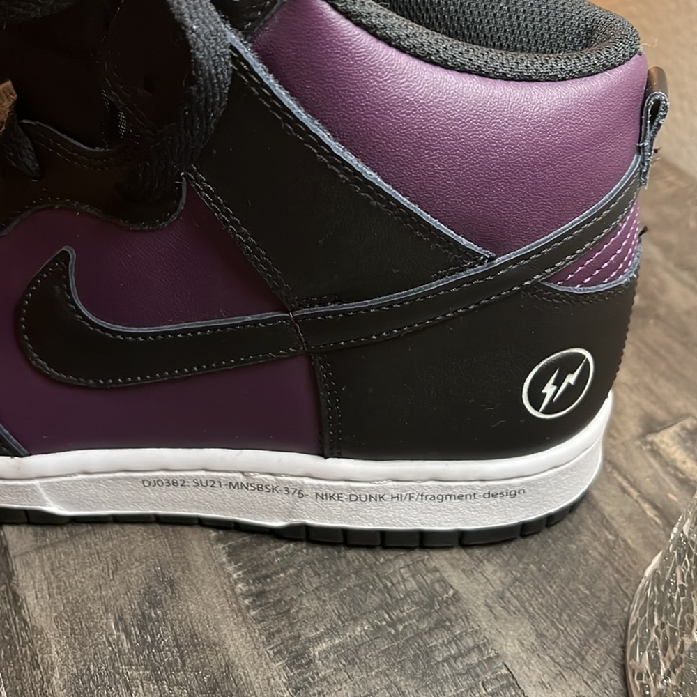NWOB Nike Dunk High Fragment Beijing SNEAKERS Wine/Black/White ๐ต 9 - Picture 14 of 14